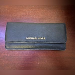 Michael Kors Saffiano Leather Wallet Black
